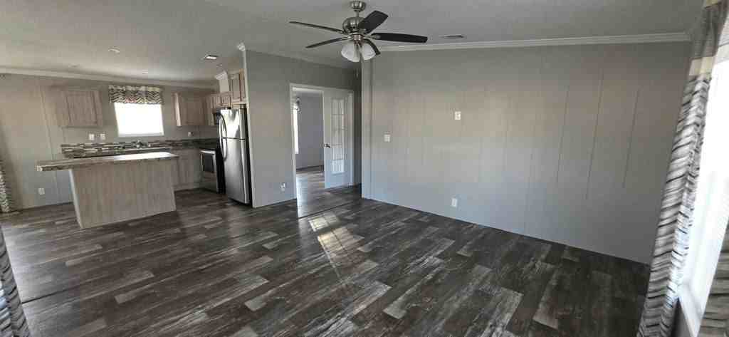 5400 Collins Rd #179 - Photo 4 of 15