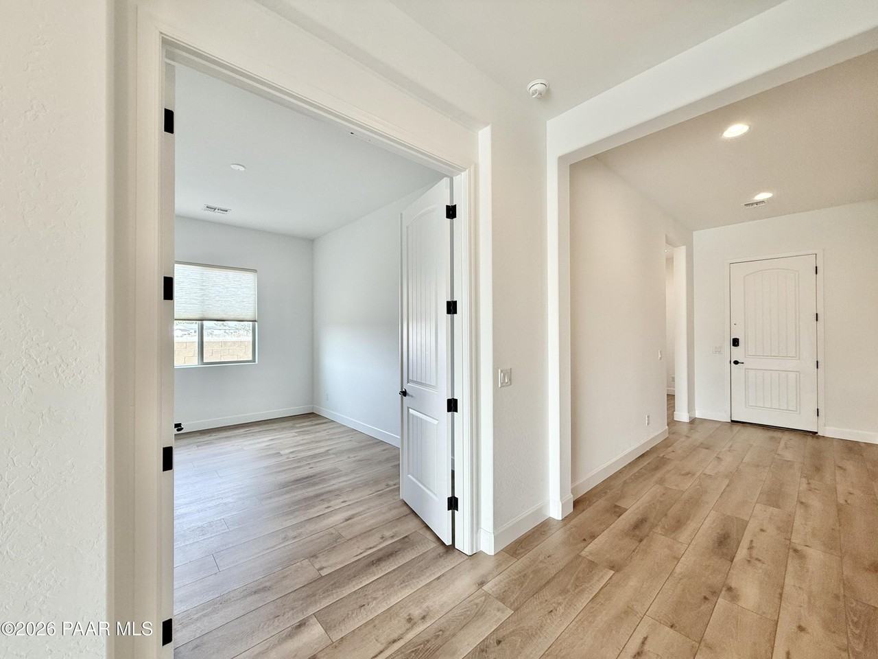 7893 E Carbon Ct - Photo 4 of 50