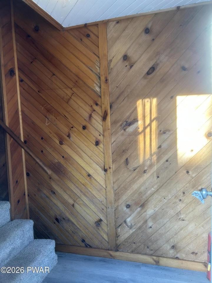 100 Richardson Ave - Photo 7 of 19