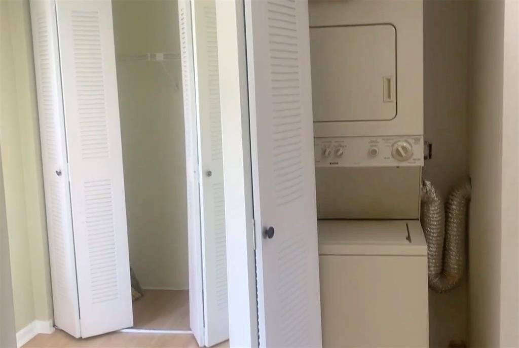 5200 Nw 31st Ave Apt 143 - Photo 6 of 43