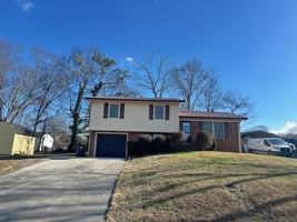 featured image of 5025 Lake Circle Dr Ne