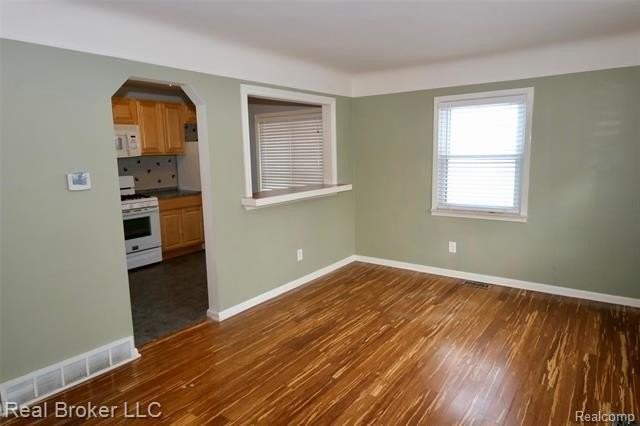 2021 Bonner St - Photo 2 of 27