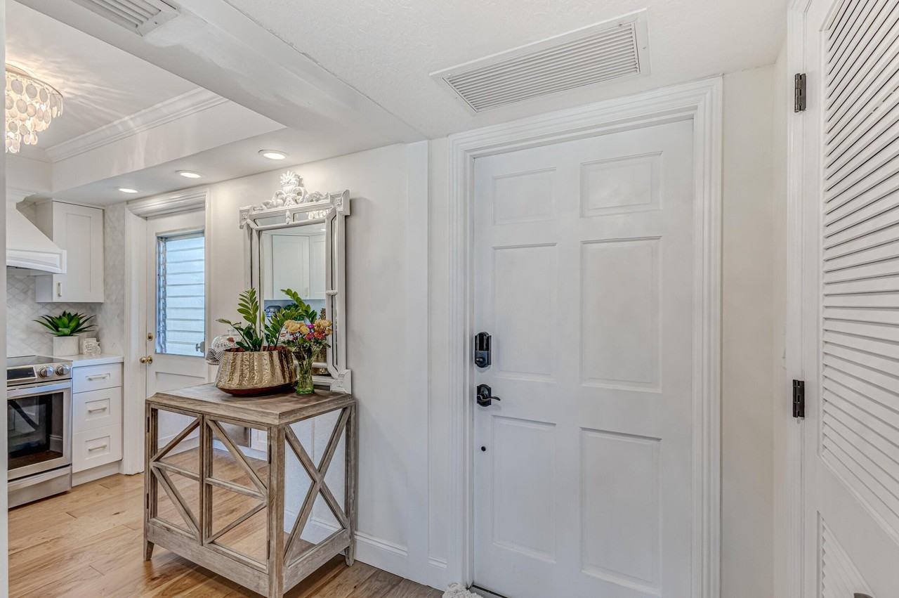 5560 Tamberlane Cir #127 - Photo 3 of 29