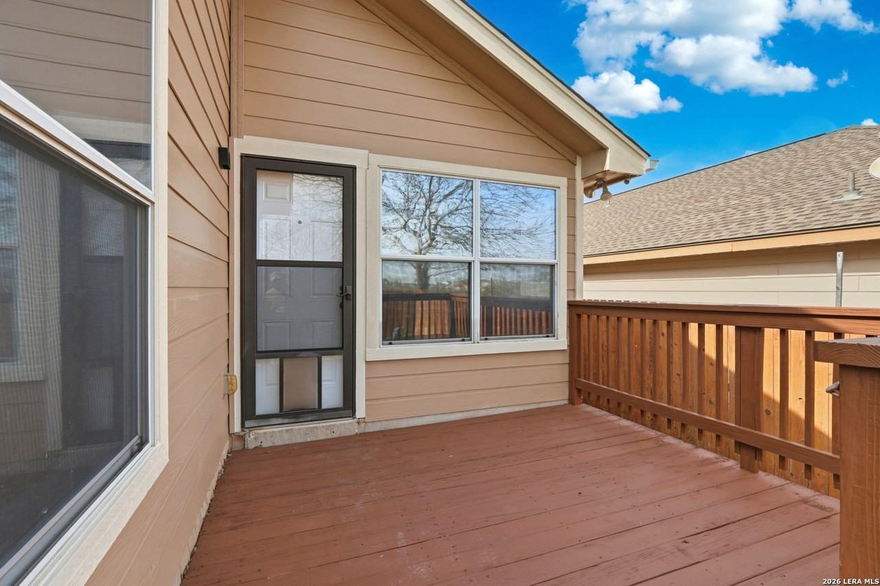 1718 Guilford Ct - Photo 6 of 20