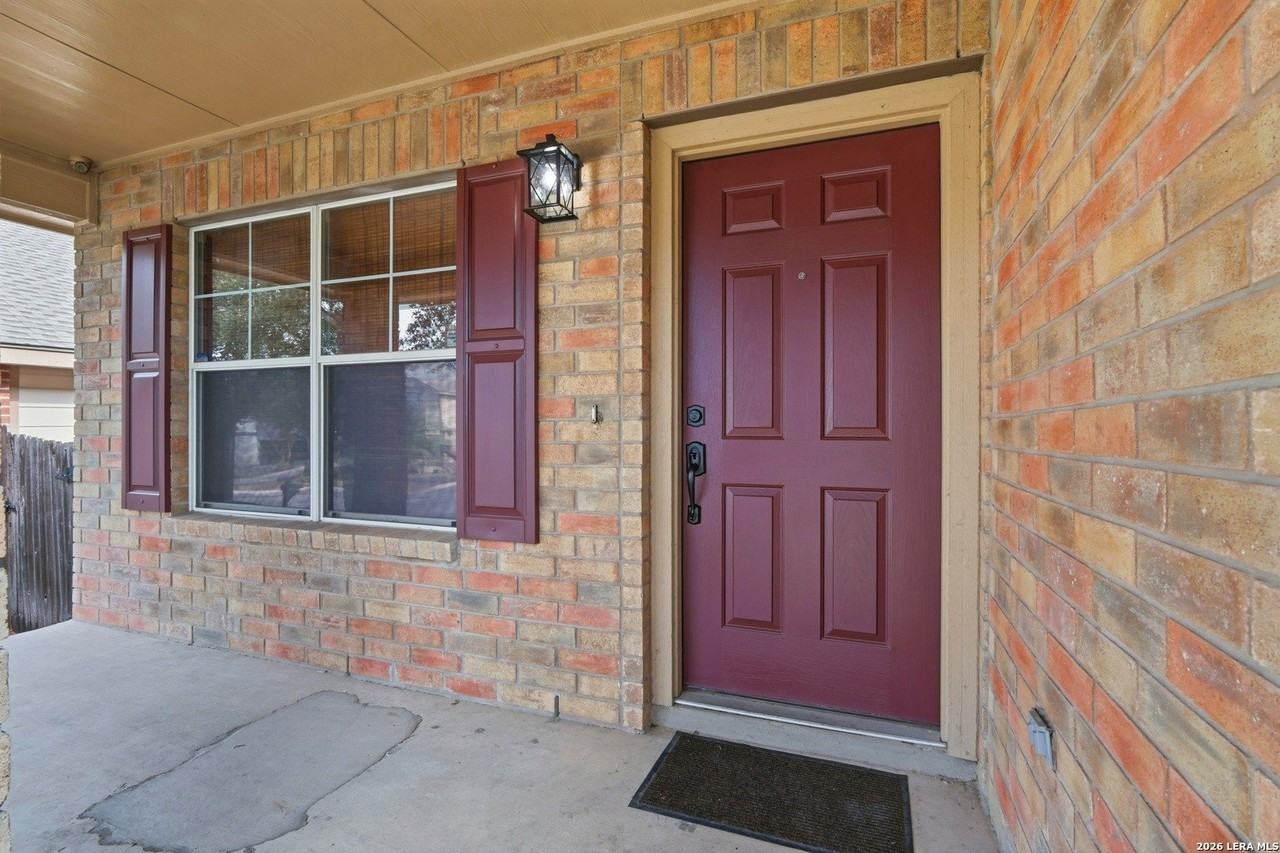 1718 Guilford Ct - Photo 7 of 20