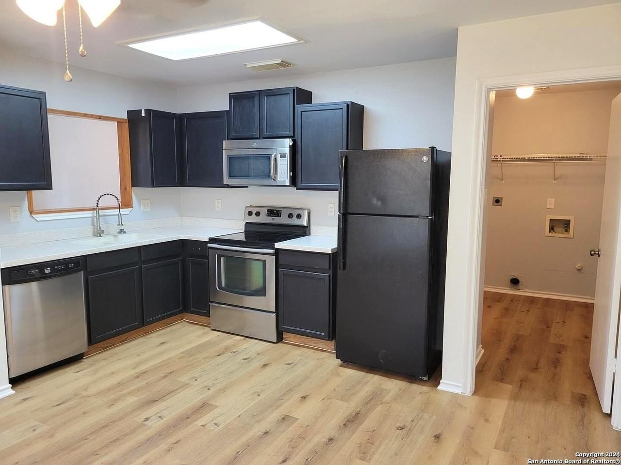 10707 Juniper Pass - Photo 6 of 16