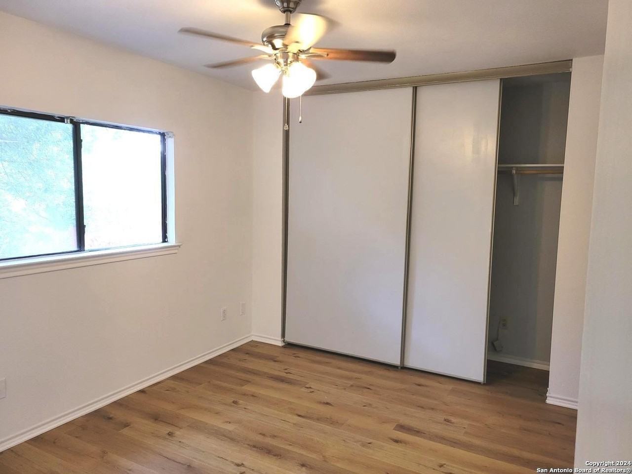 10707 Juniper Pass - Photo 7 of 16