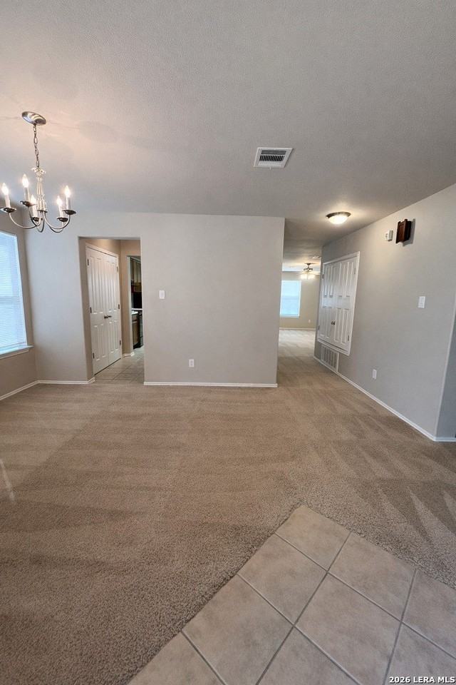 5015 Fountain Hl - Photo 7 of 17