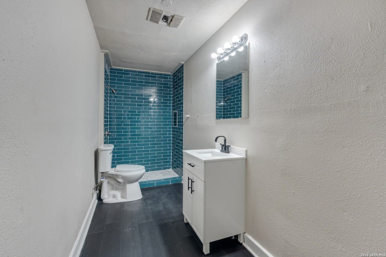 222 Belmont - Photo 7 of 13