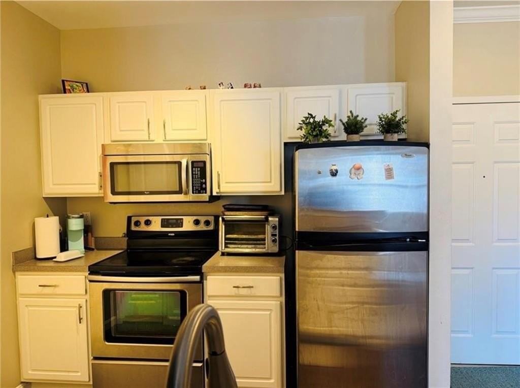 1000 Providence Pl Apt 305 #305 - Photo 3 of 16