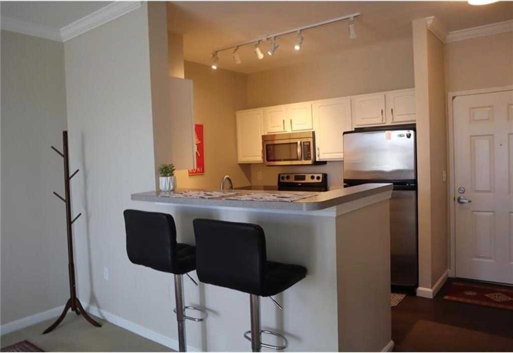 1000 Providence Pl Apt 305 #305 - Photo 4 of 16