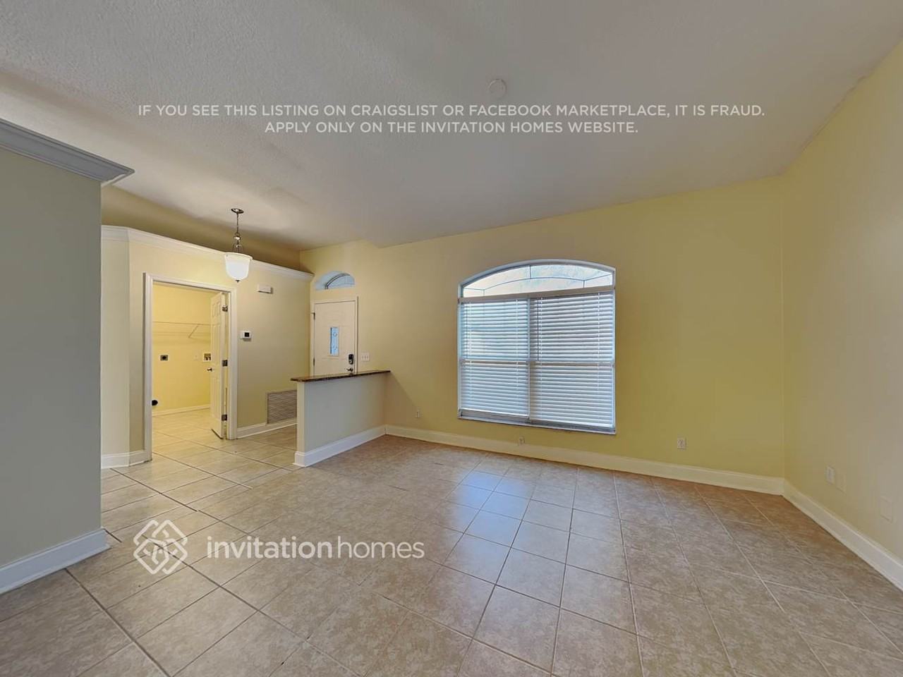 4380 Hartville Ave - Photo 3 of 17