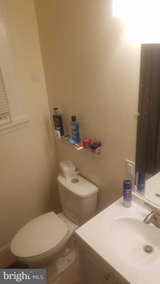 4630 Brooks St Ne - Photo 6 of 11