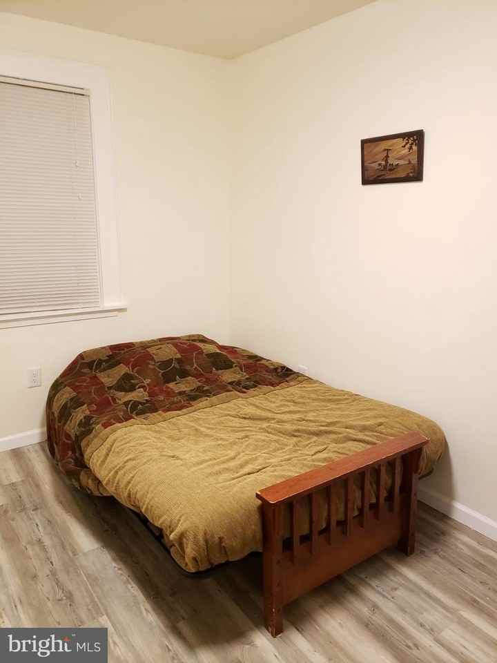 4630 Brooks St Ne - Photo 7 of 11