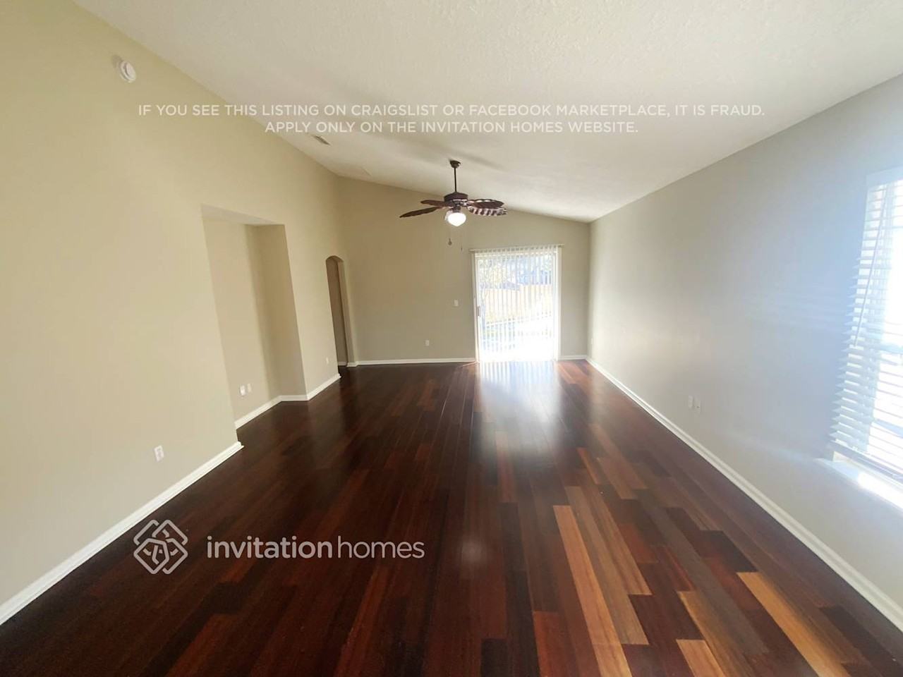 10612 Indigo Hills Ln - Photo 2 of 15