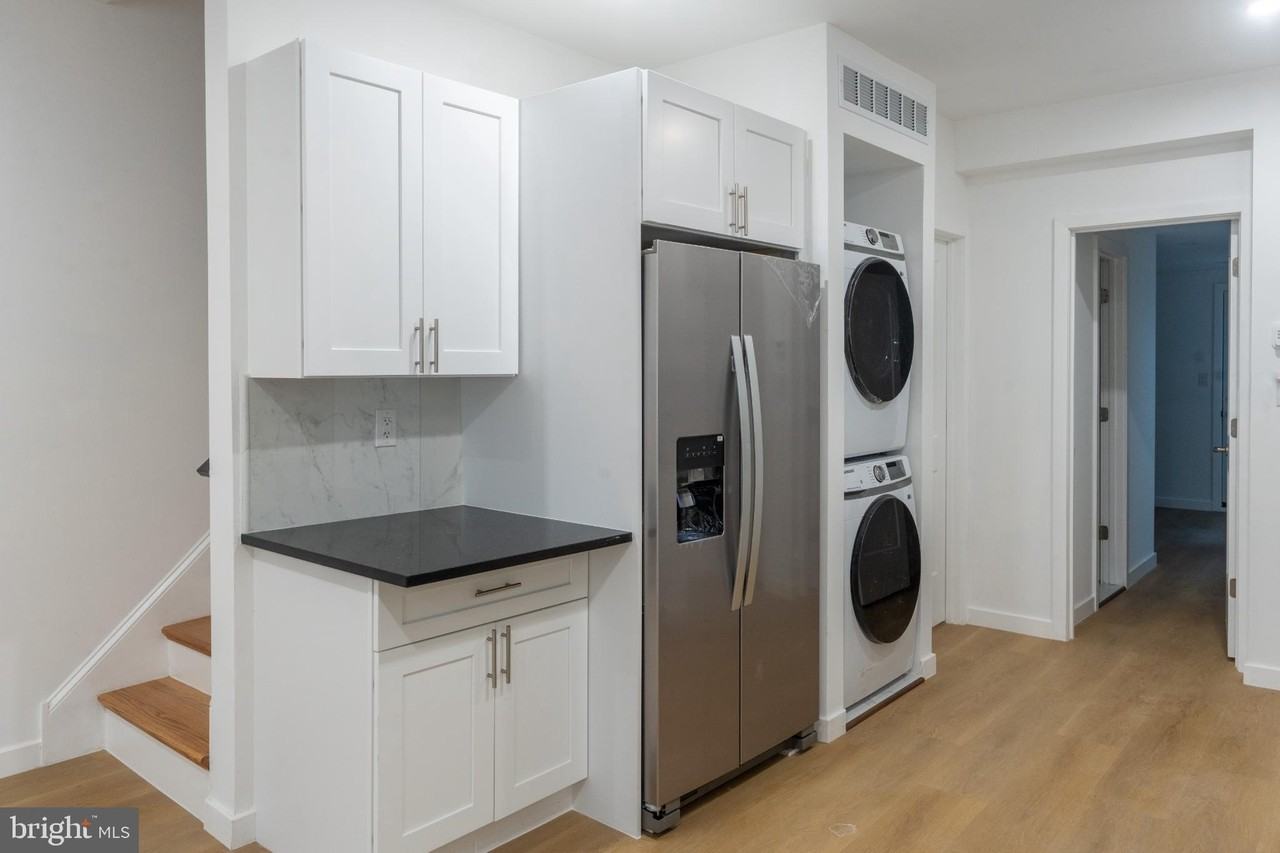 3631 Warren St - Photo 7 of 28