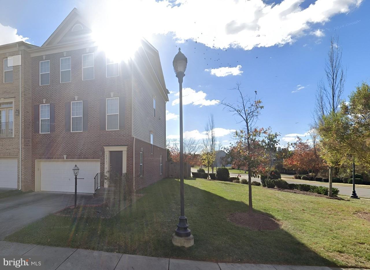 42741 Puller Ter - Photo 2 of 30