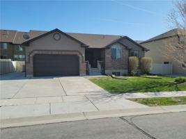 featured image of 3305 Ws Bsmt