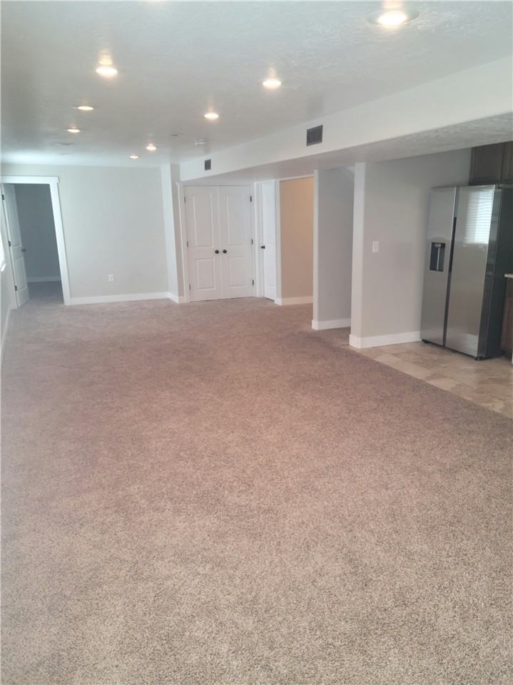 3305 Ws Bsmt - Photo 5 of 17