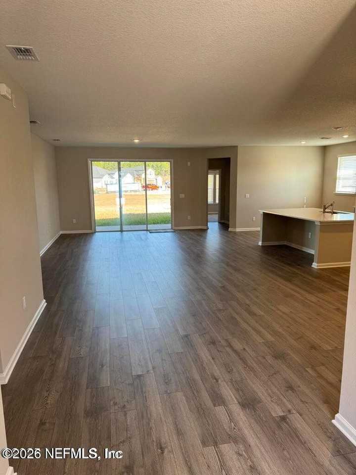 65 Silver Heron Way - Photo 2 of 18