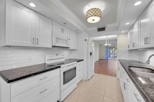 1802 Eleuthera Pt - Photo 1 of 1