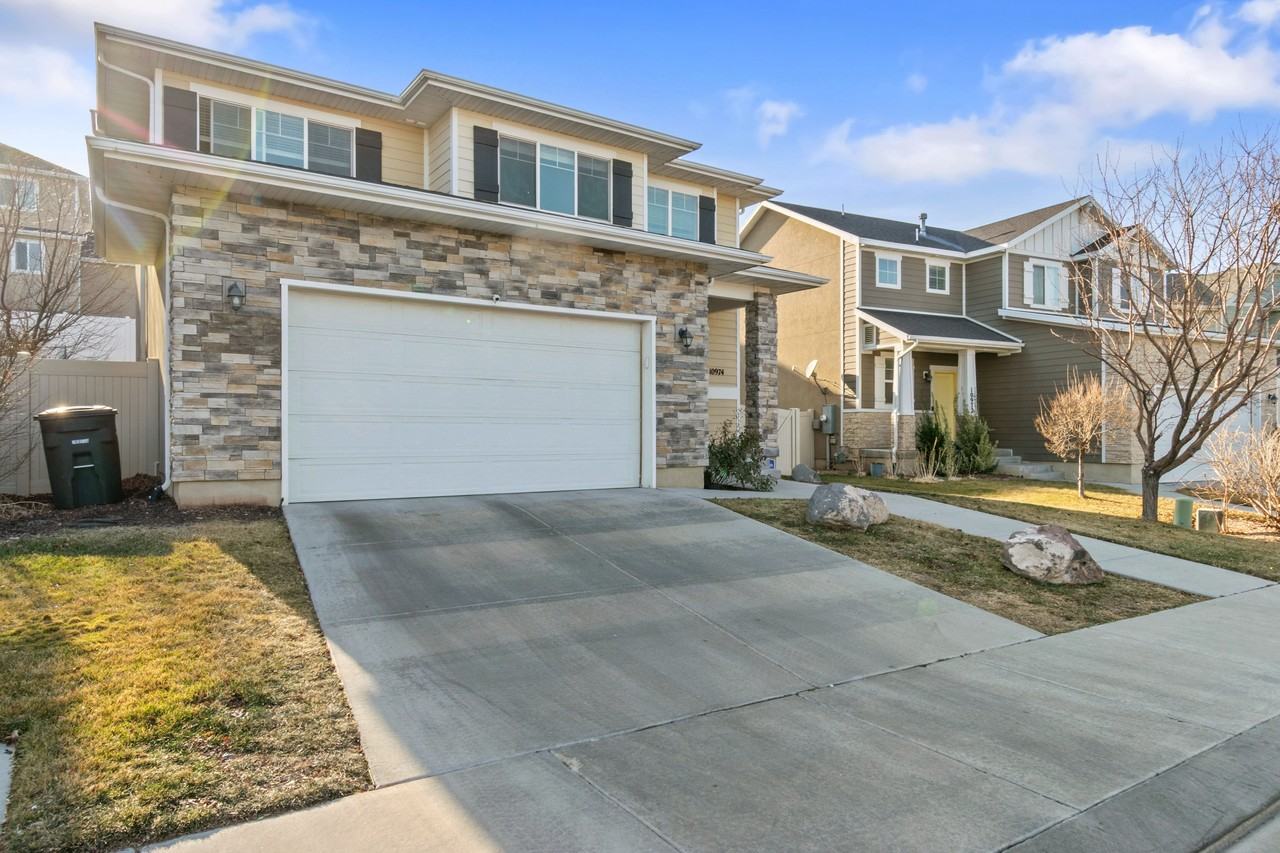 10974 S Eureka Dune Dr #1 - Photo 3 of 37