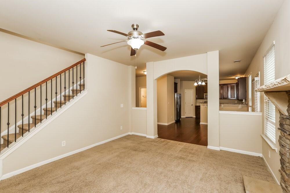 6285 Allen Rd Sw - Photo 5 of 17