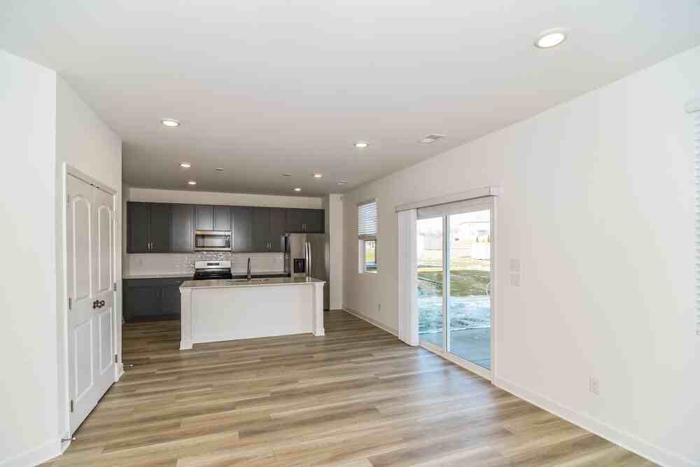 1371 Georgetown Dr - Photo 6 of 16