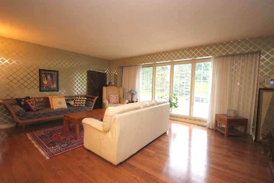 135 Owl Dr - Photo 7 of 10