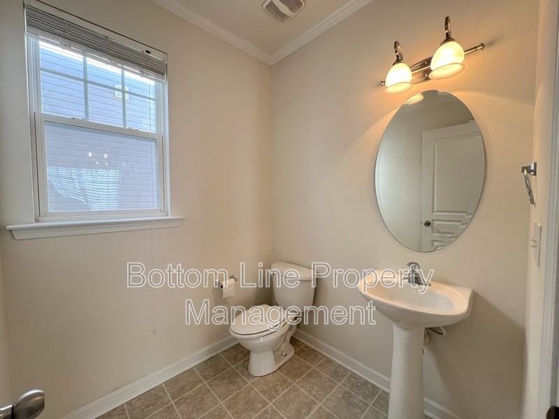 9737 Tidal Ct - Photo 4 of 22