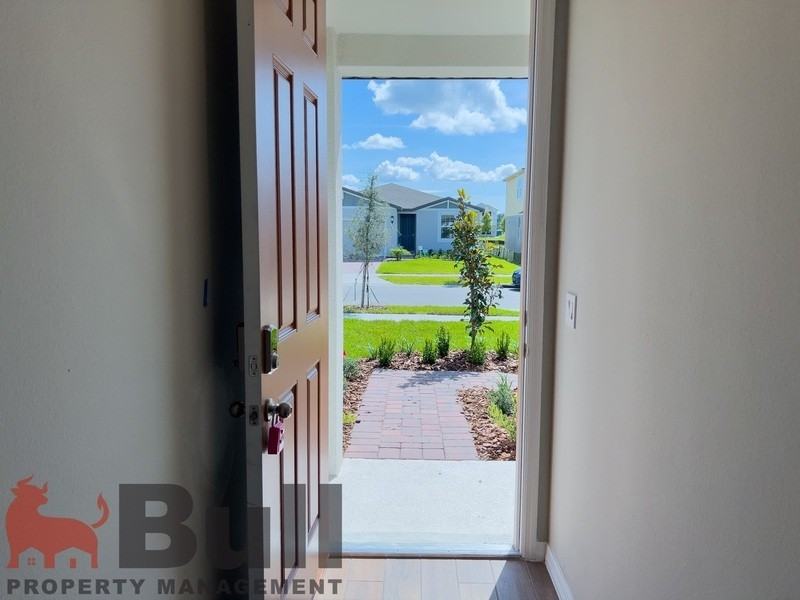 5276 Luke Hammock St - Photo 5 of 28