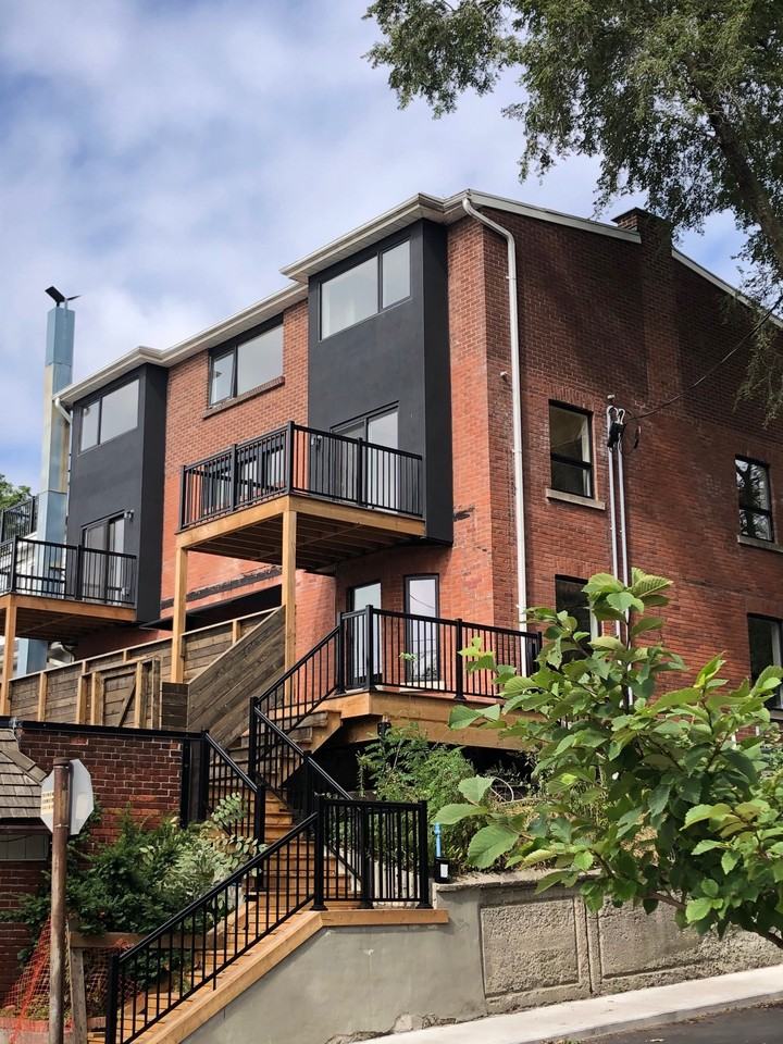 Queen & MacLean - Photo 3 of 3