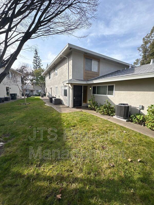 6436 Bremen Dr #3 - Photo 4 of 15