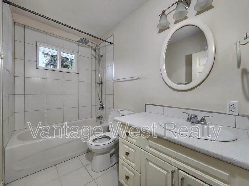 679 Mcclure Rd - Photo 4 of 22