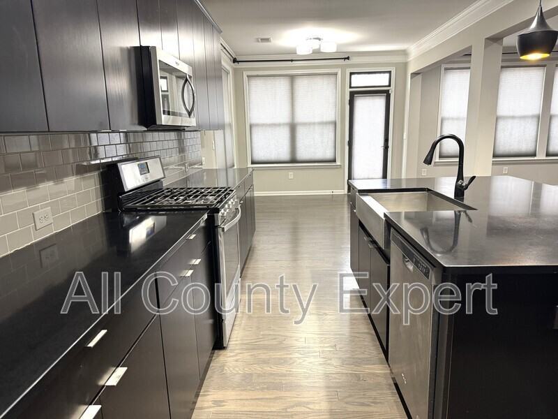 920 Grove Valley Dr - Photo 6 of 36