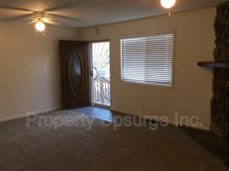 209 W 10th St - Photo 4 of 13