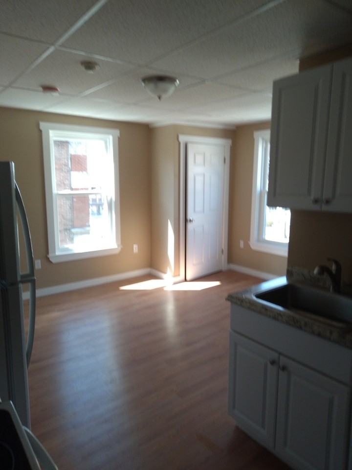 209 Church Street - Photo 4 of 13