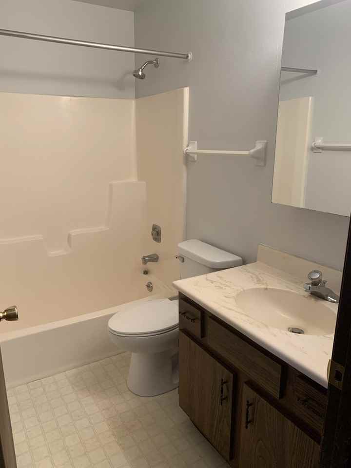 00 Kennedy - Photo 7 of 12