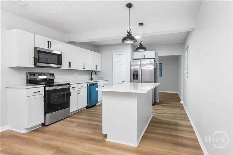 2405 New York Ave - Photo 7 of 23