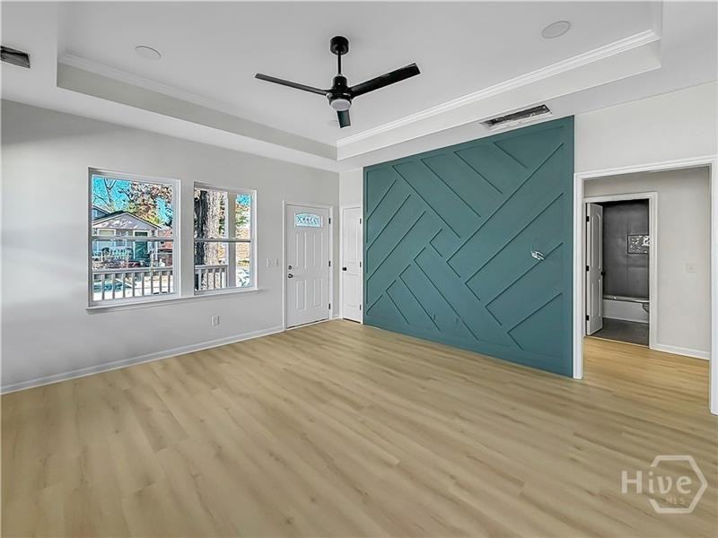 3503 Haslam Ave - Photo 3 of 27