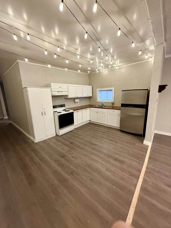 3604 U.S. 2 - Photo 3 of 8