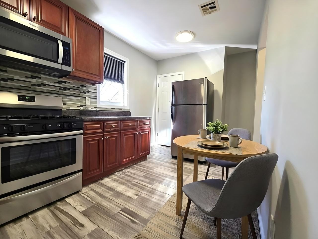 20 Yates Avenue #3 - Photo 3 of 12