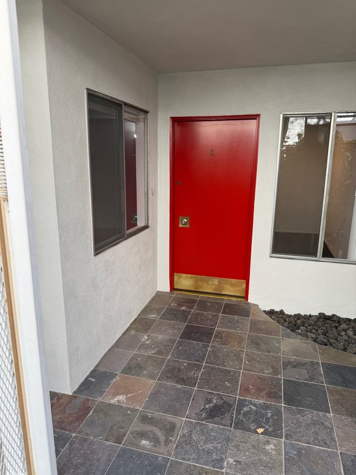 1434 25th Street #2 - Photo 2 of 21