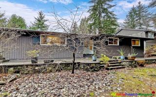 featured image of 768 Como Lake Avenue