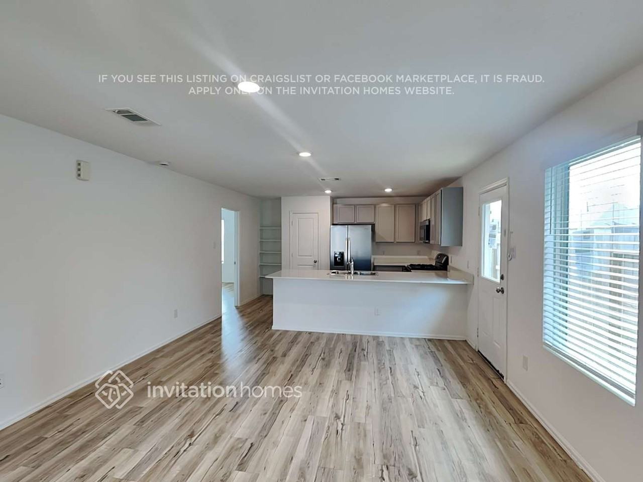 22260 Stoney Ravine Dr - Photo 4 of 18