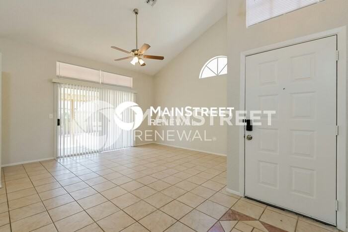 3069 W Camino Fresco - Photo 5 of 17