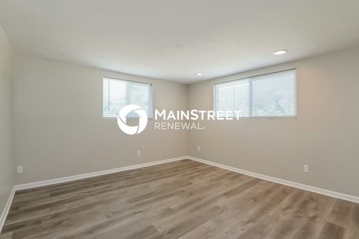 6131 E 25th St - Photo 7 of 16