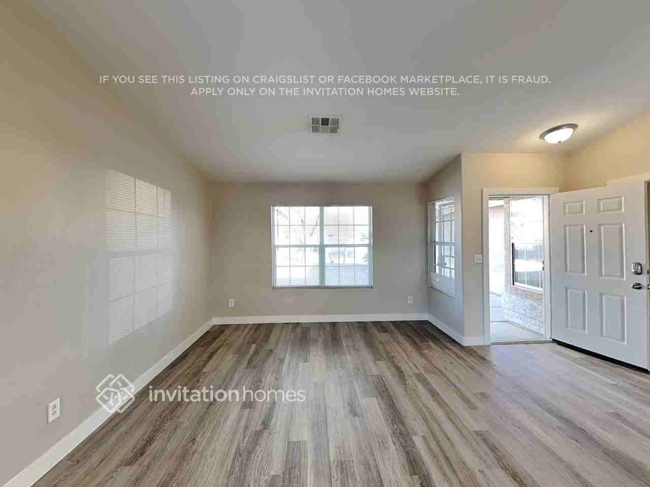 2004 Gault Ct - Photo 3 of 18