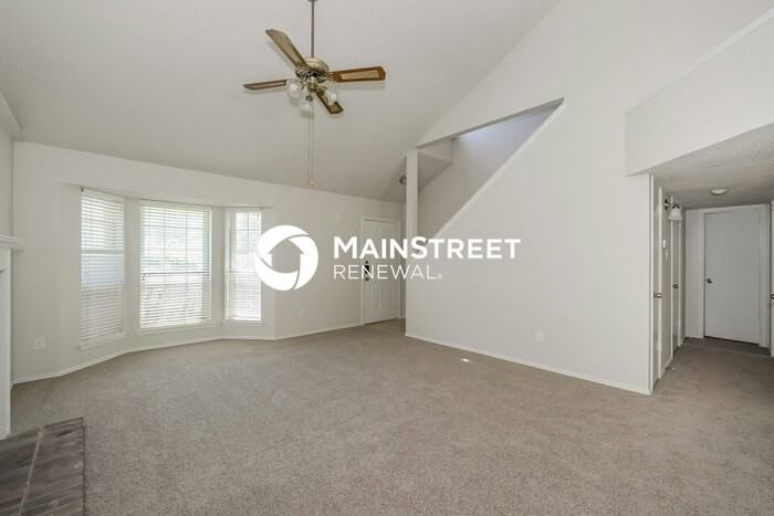 5708 Stone Meadow Ln - Photo 4 of 14