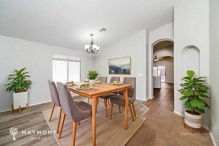 42539 W Michaels Dr - Photo 7 of 15